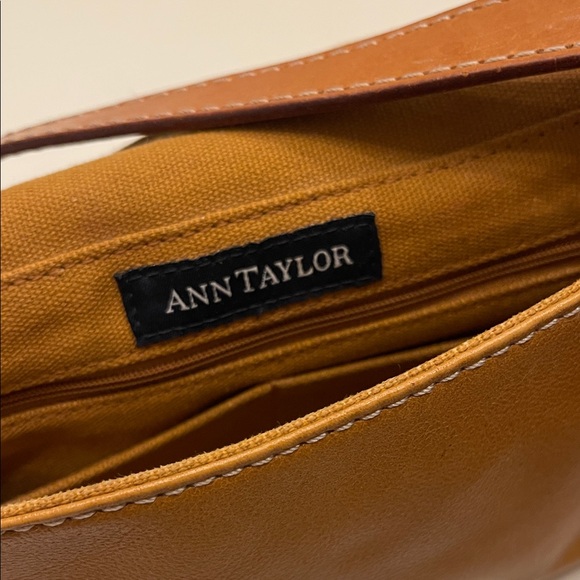 Ann Taylor Tan Genuine Leather Boho Shoulder Bag - Picture 2 of 5